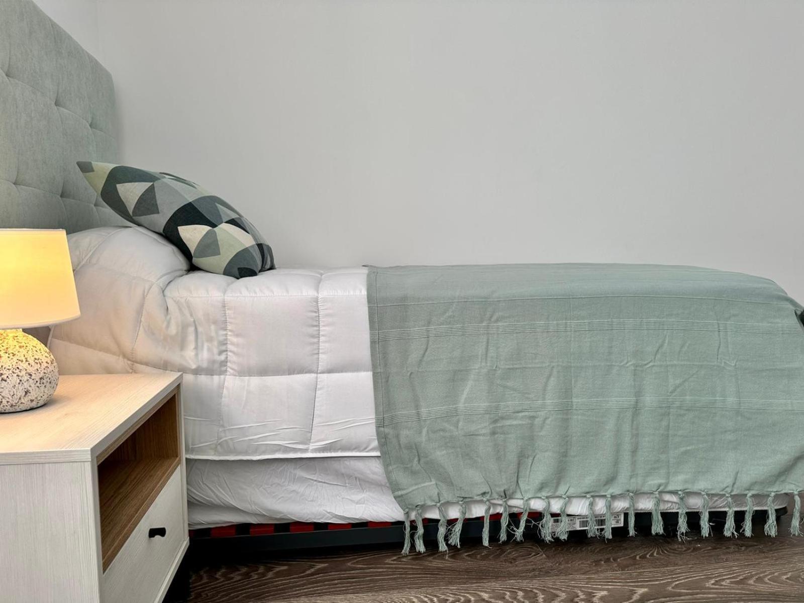 Apartamentos La Muralla Grupo Ac Gestion กาดิซ ภายนอก รูปภาพ